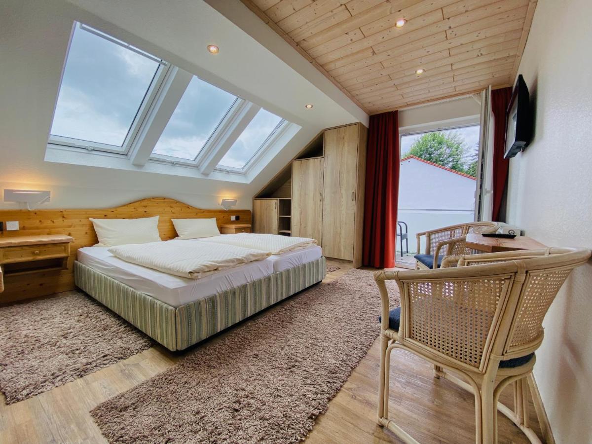 ואלדק Landhotel Edersee מראה חיצוני תמונה
