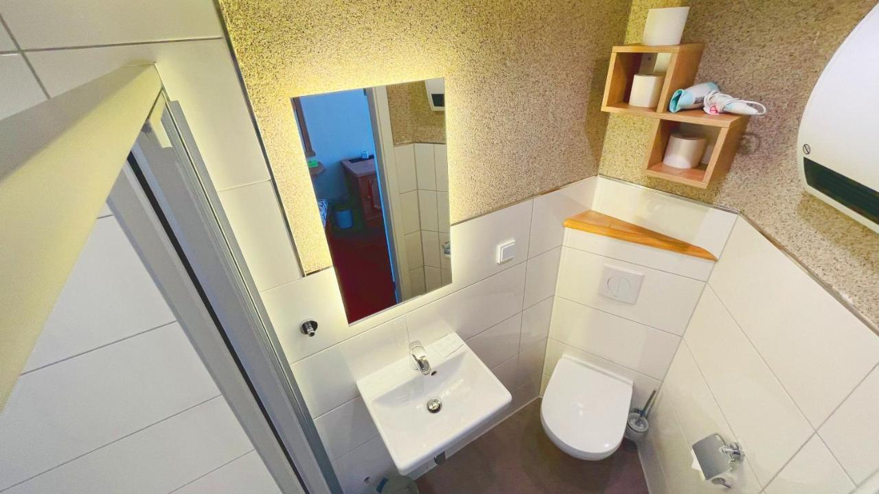 ואלדק Landhotel Edersee מראה חיצוני תמונה